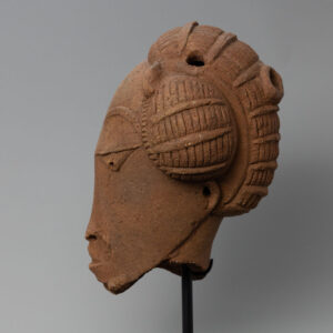 Nok Terracotta Head